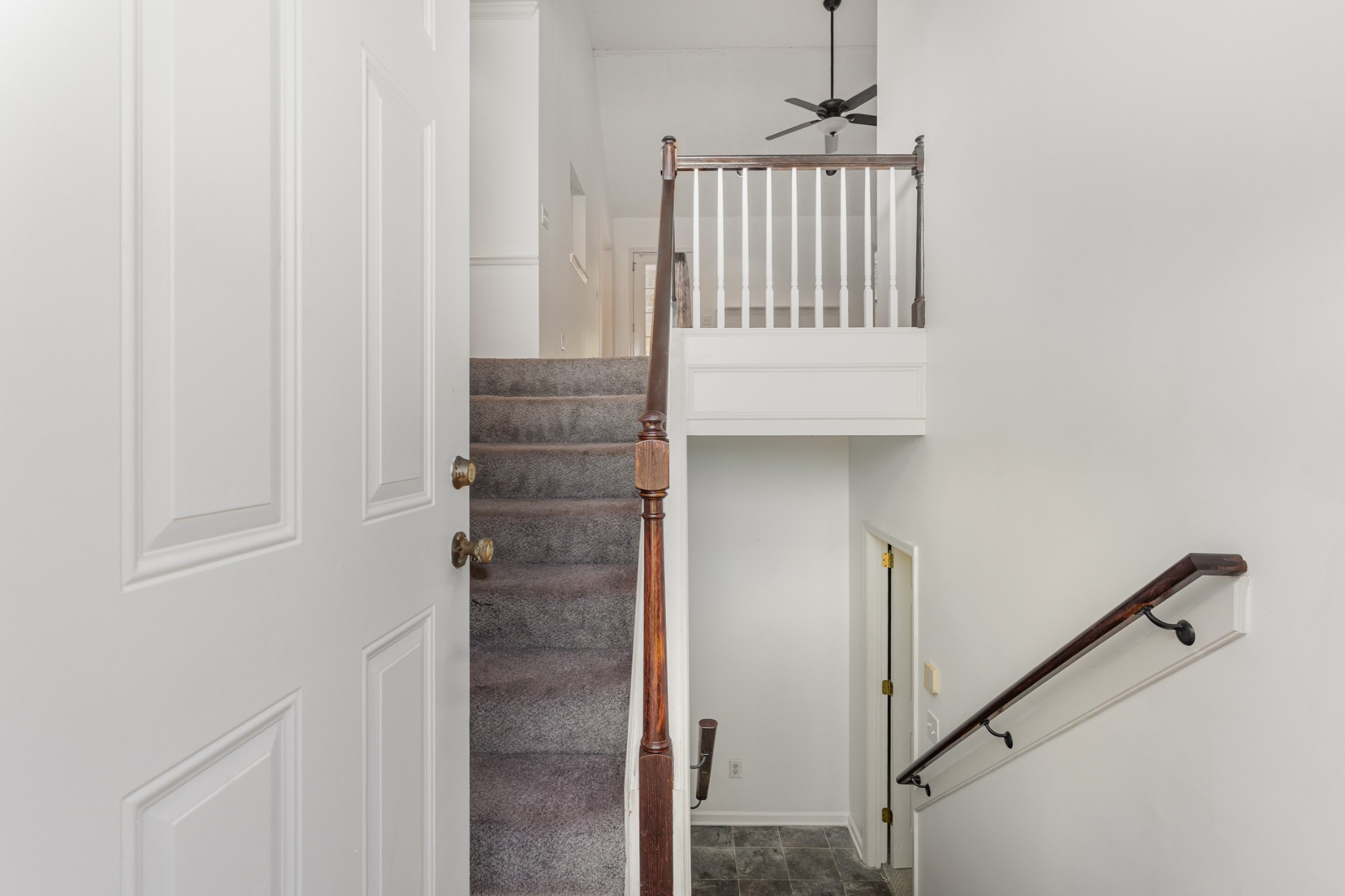 609 Glenridge Close