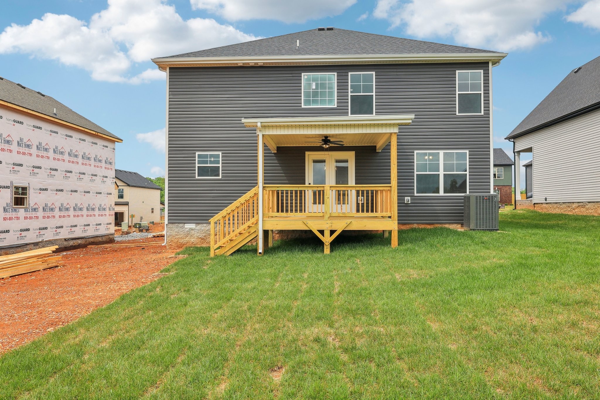 Clarksville, Tennessee 37040, United States, 5 Bedrooms Bedrooms, ,3 BathroomsBathrooms,Residential,Active,36374