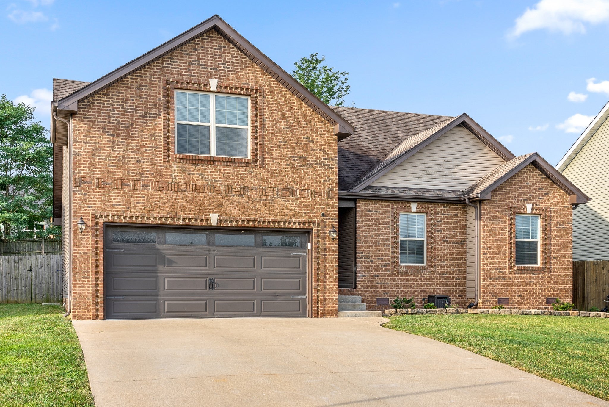 1959 General Neyland Dr