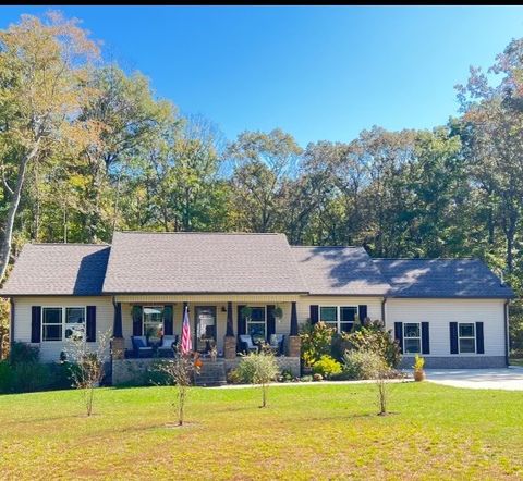 637 N Ballard Rd Manchester TN 37355