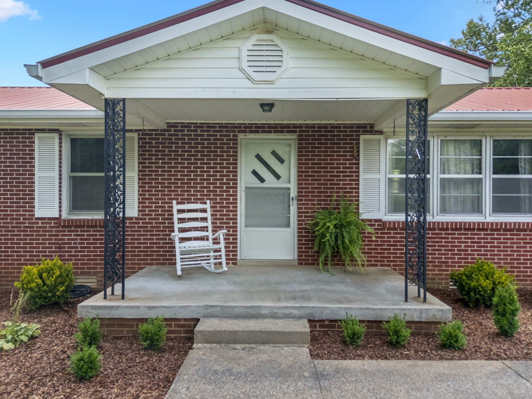 2326 Holly Grove Rd