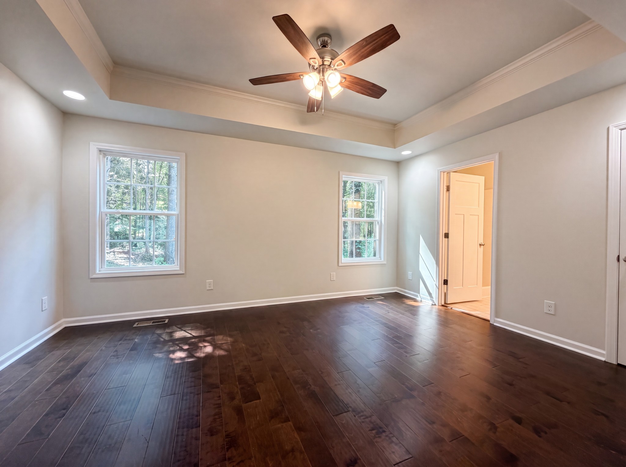 1023 Chris Dr