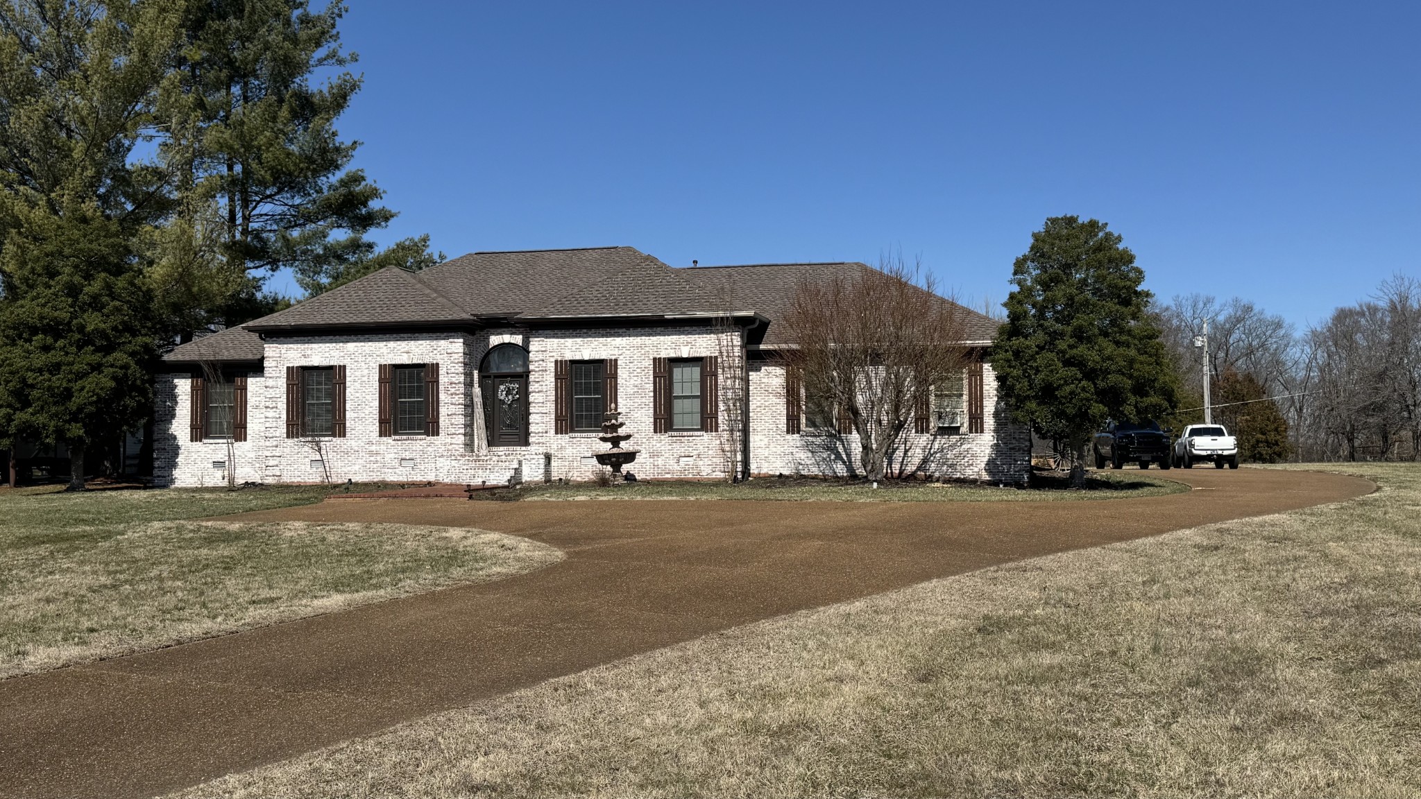 1347 Highway 52 E