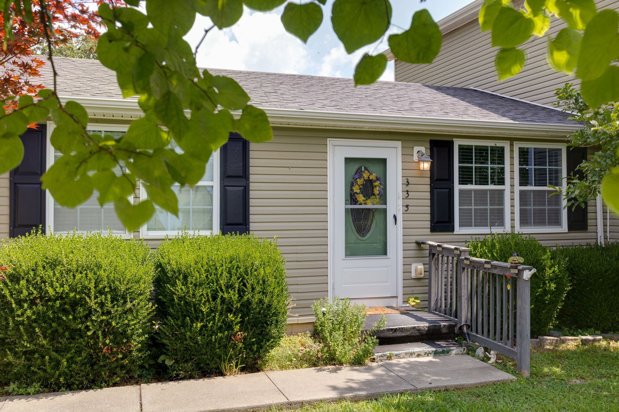 335 Pleasant View Rd