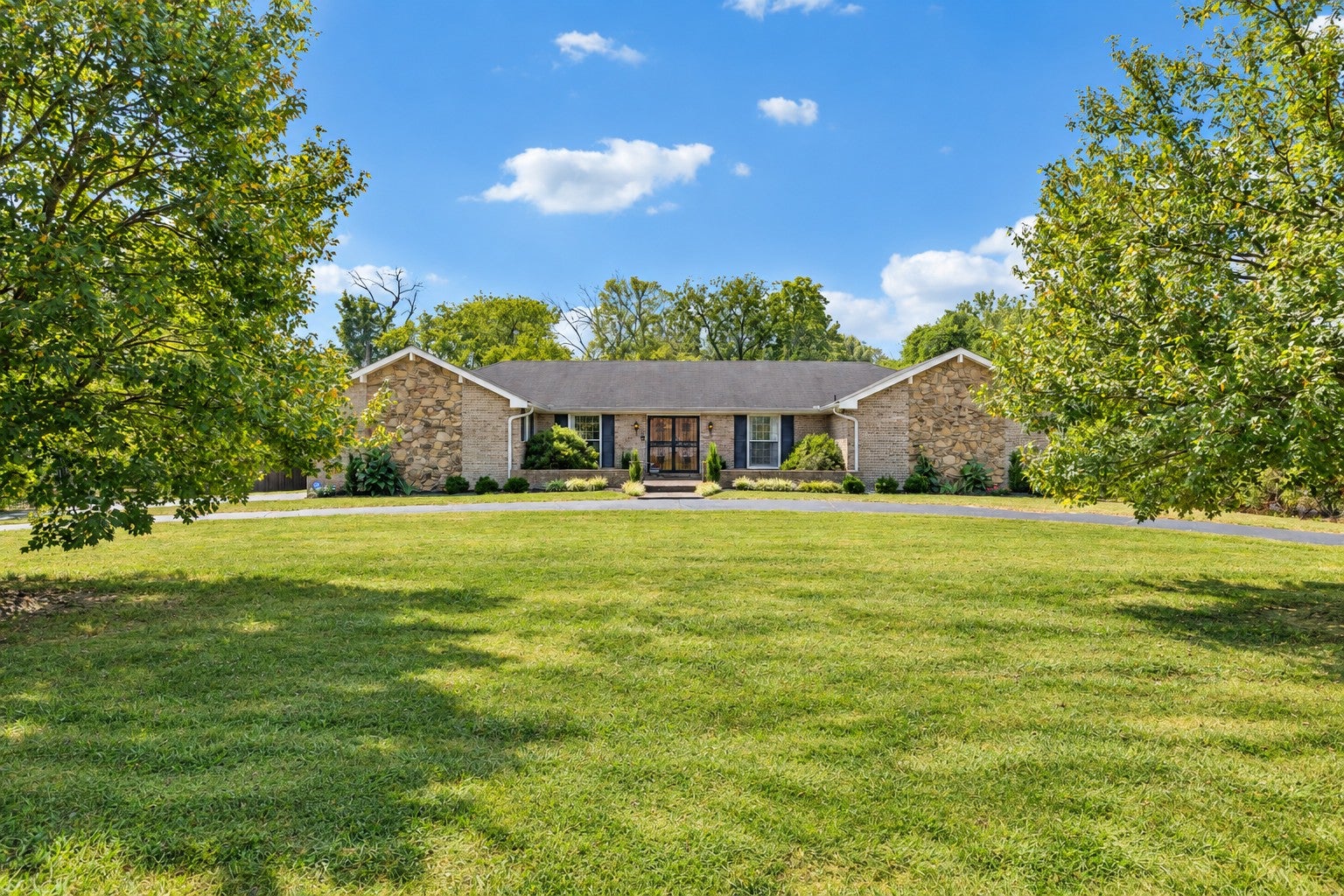 4-bed listing at 6011 Johnson Chapel Rd, Brentwood