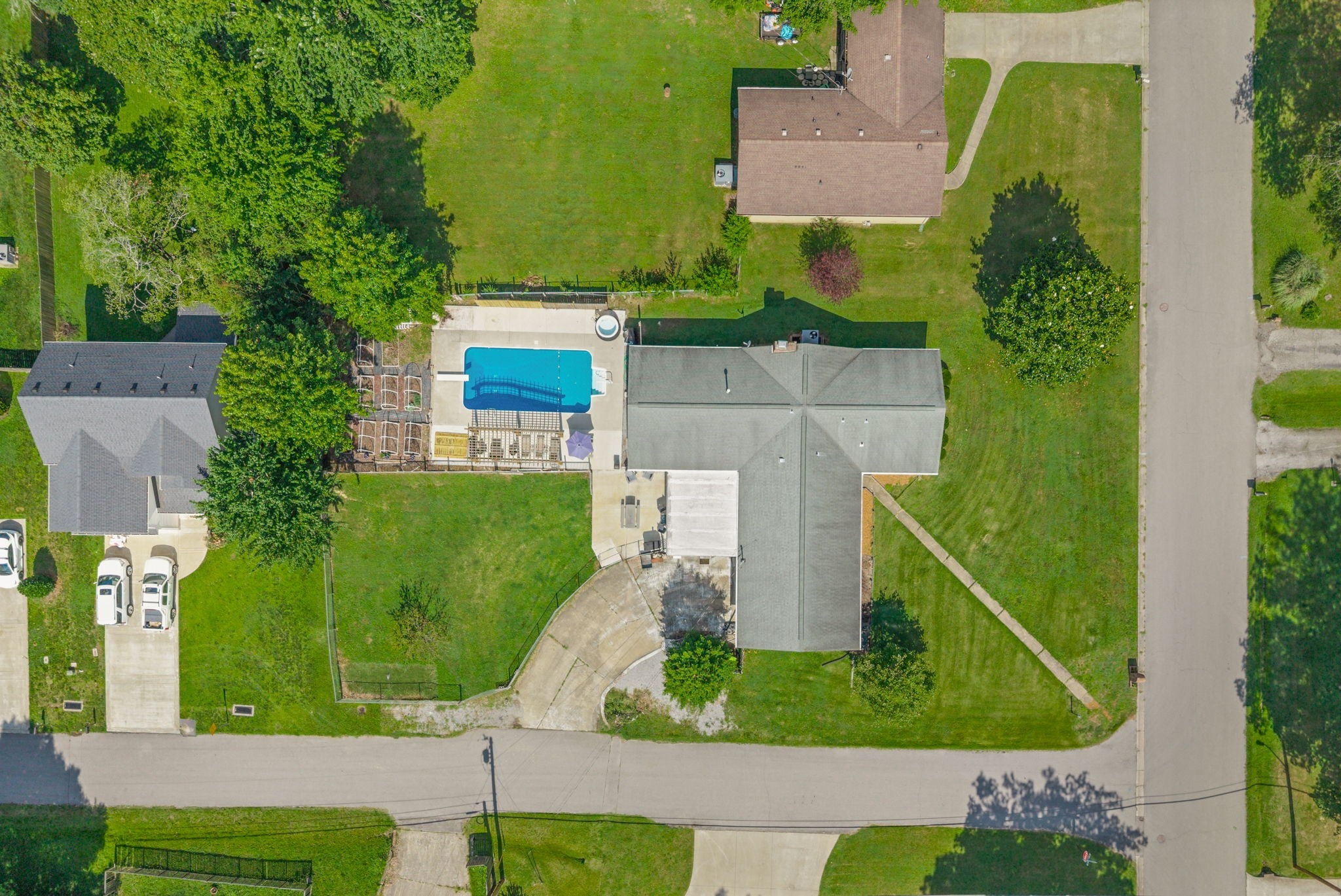 2154 N Meadow Dr