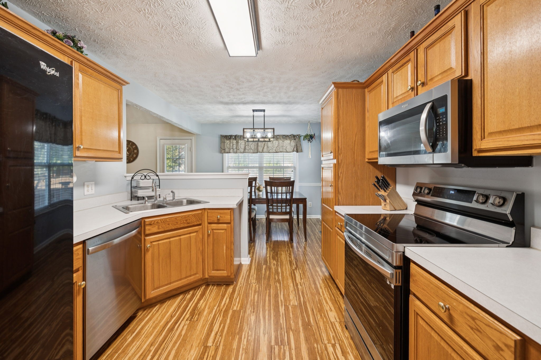 1524 Quantum Ct