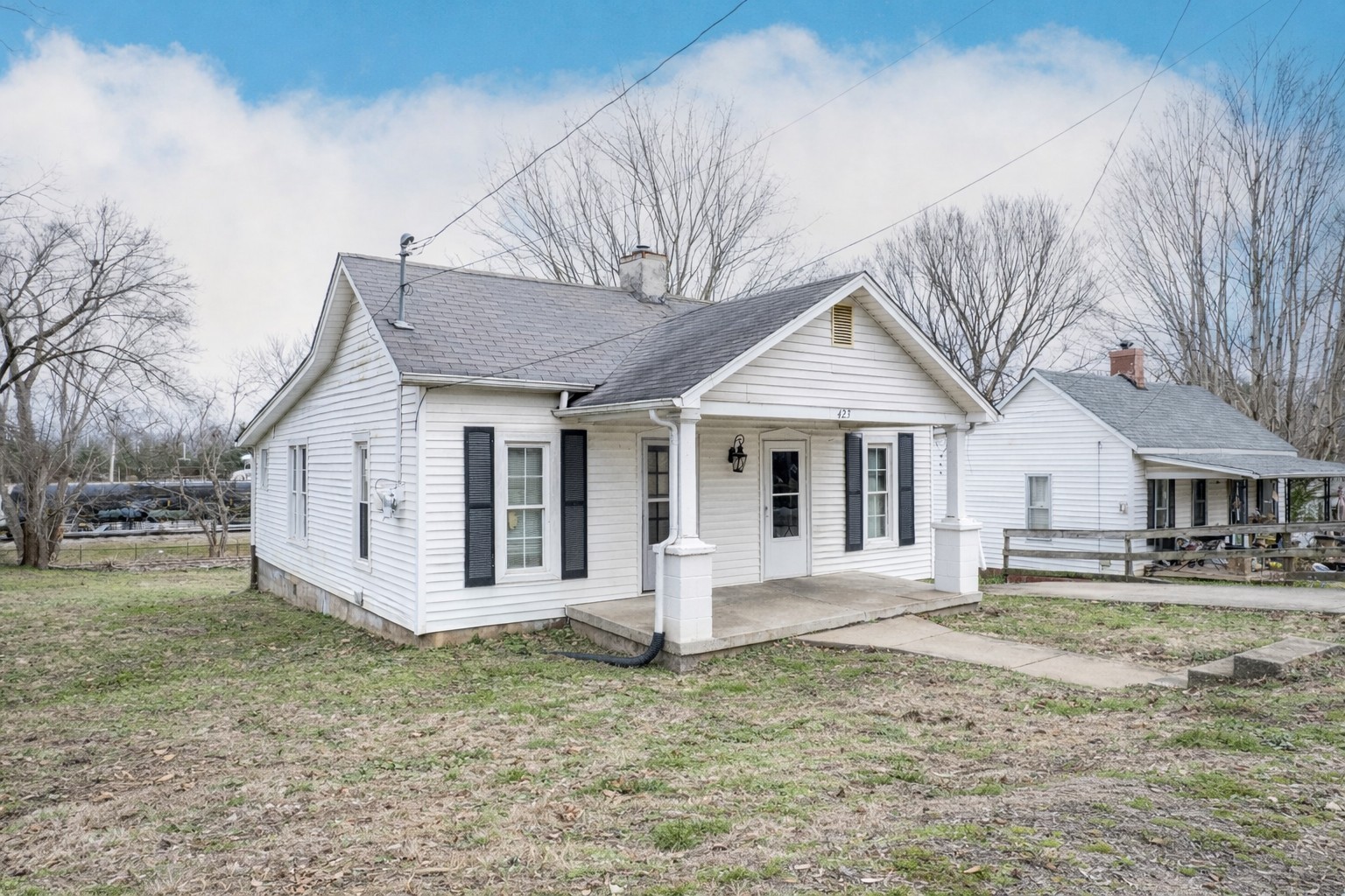 423 Mooresville Pike