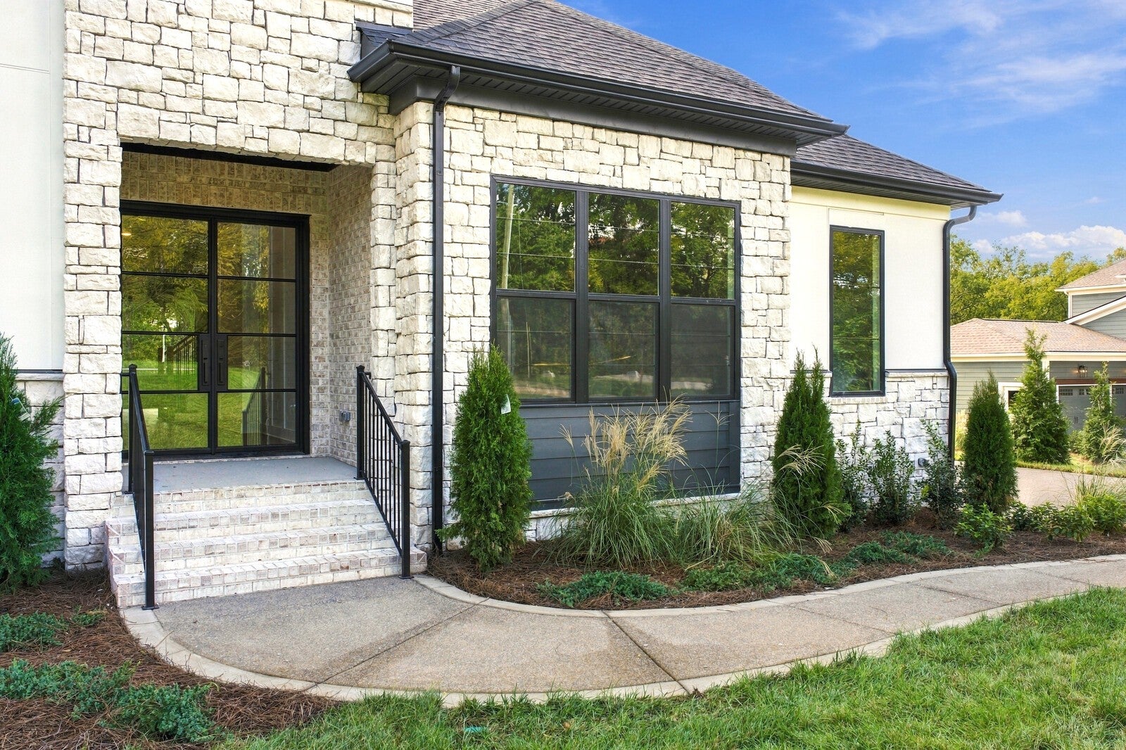 6837 Old Charlotte Pike