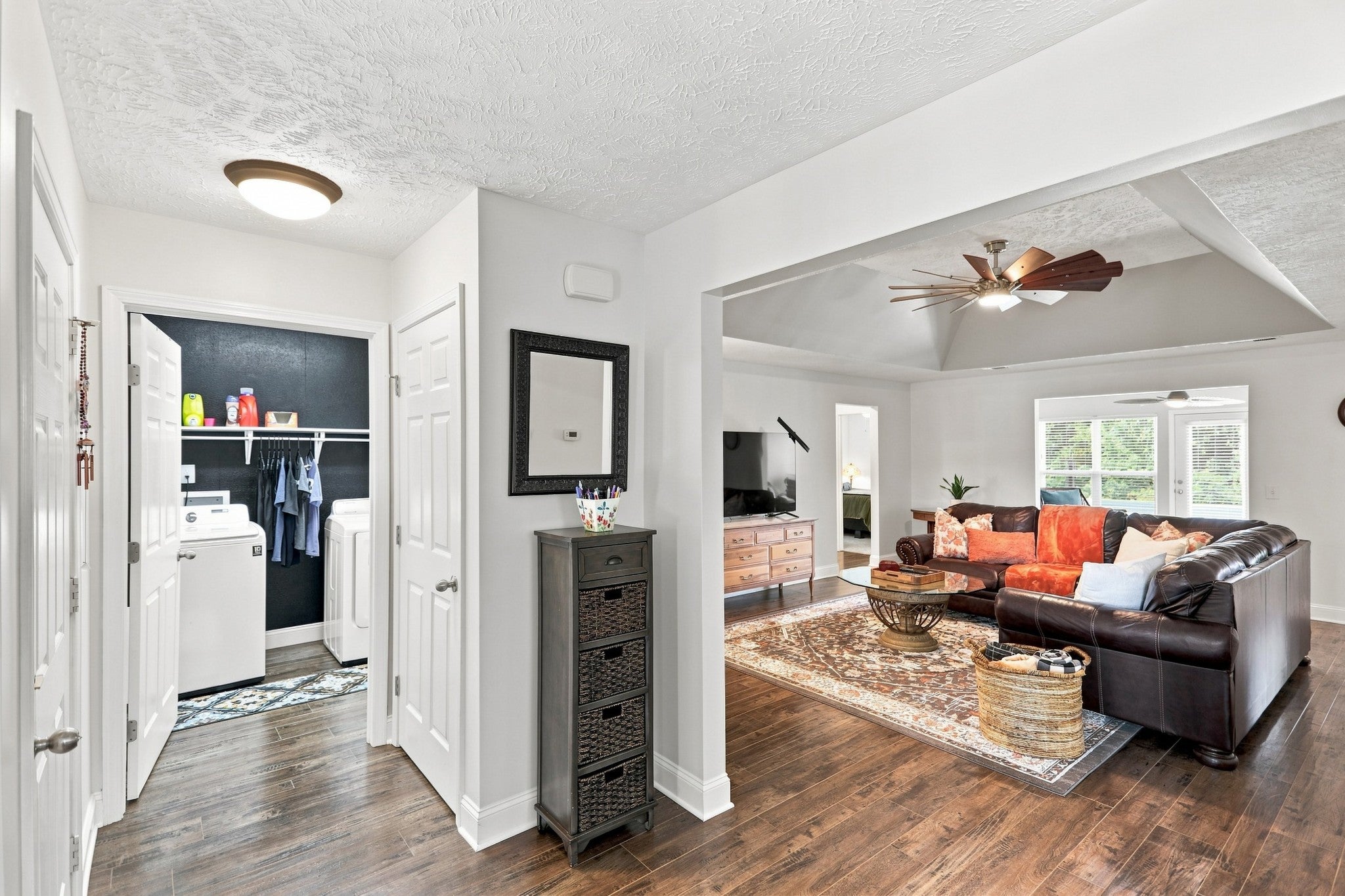 102 Blossom Ct
