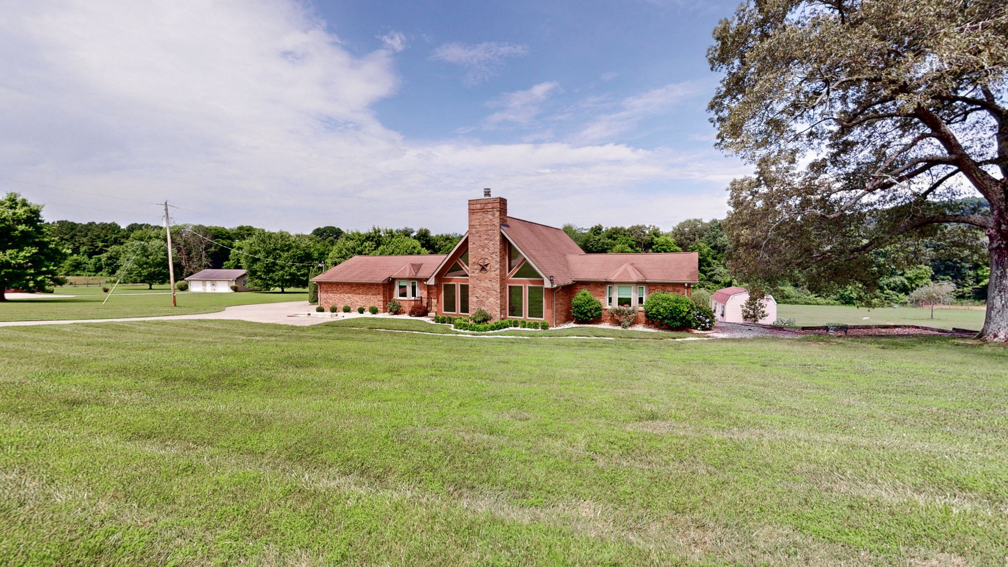 938 Thompson Rd