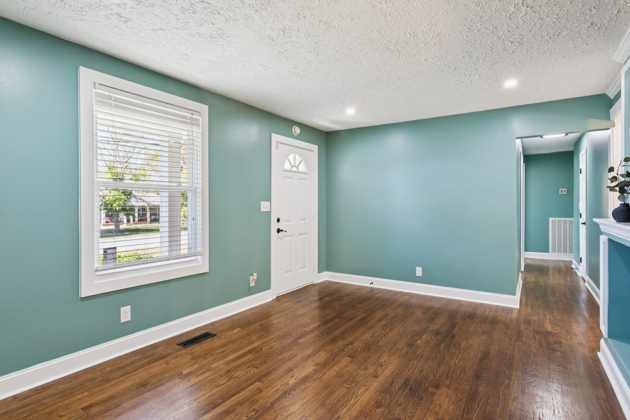 108 Marita Ave