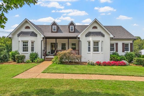 6429 Trails End Rd College Grove TN 37046