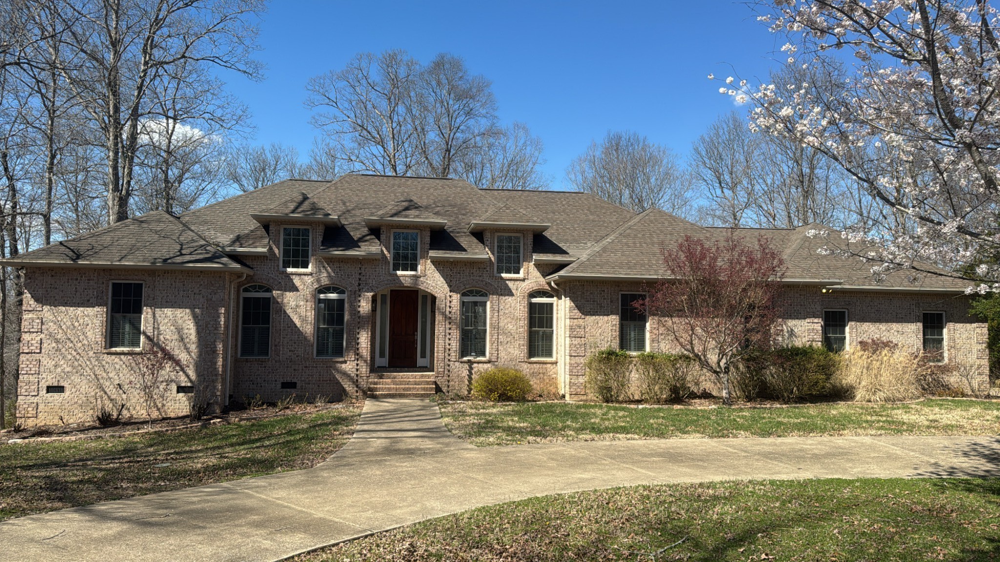 2562 Spears Way
