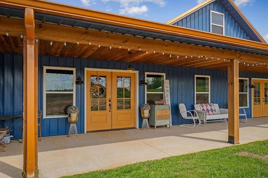 240 Bob Ledbetter Rd