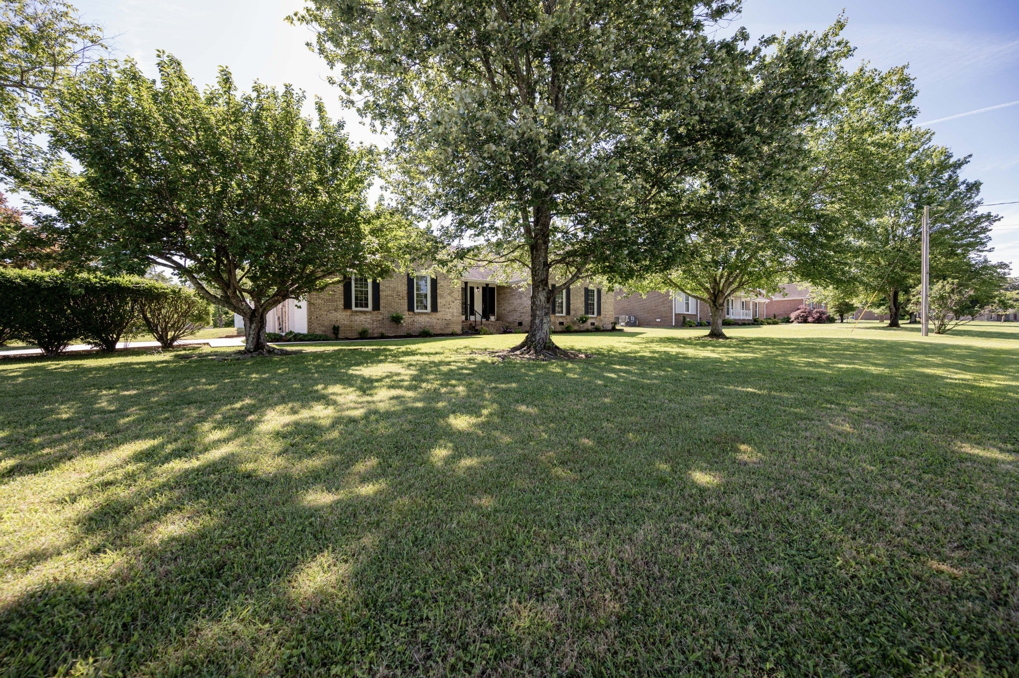 152 Greenbriar Cir