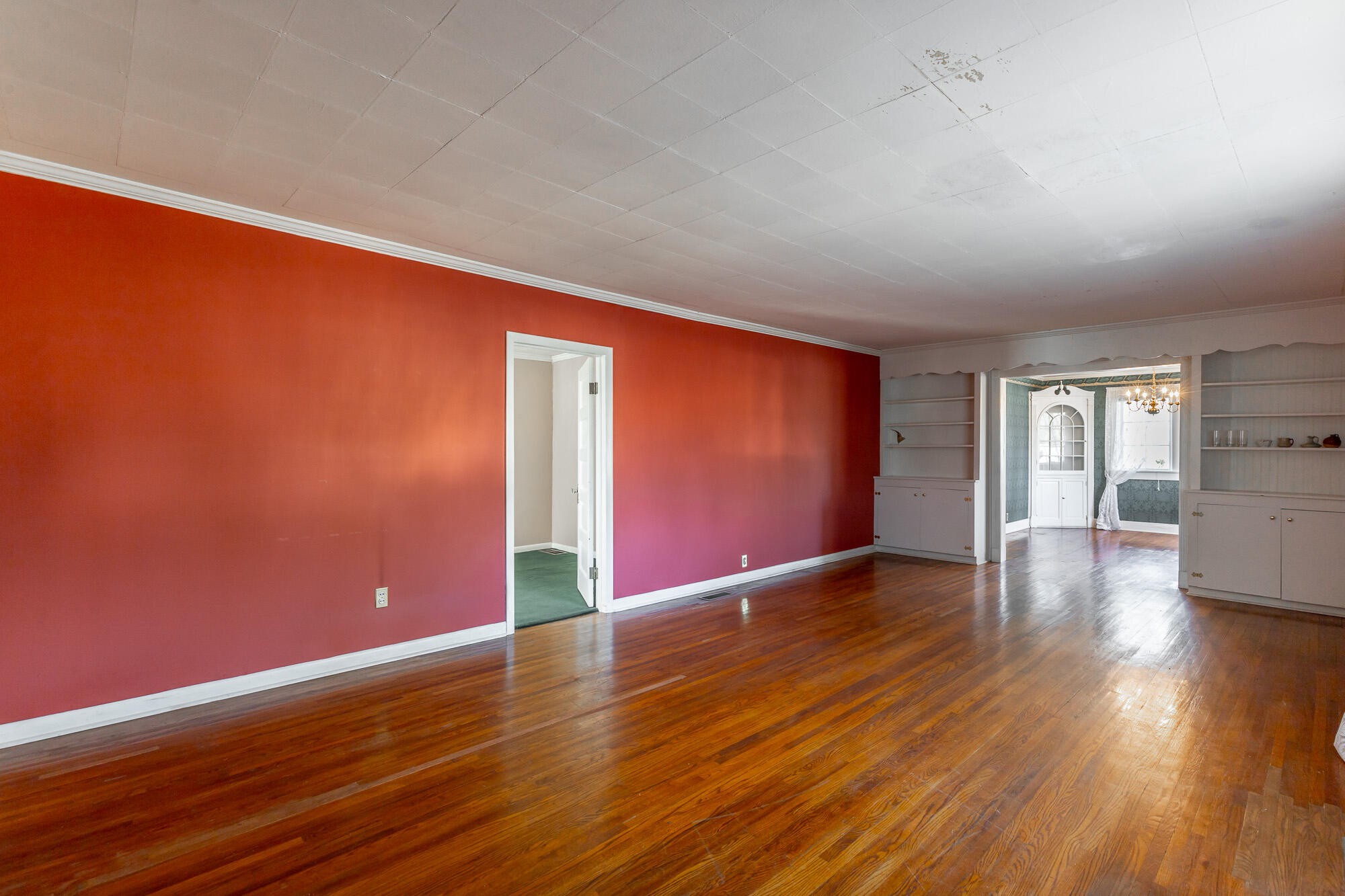 3828 Mission View Avenue