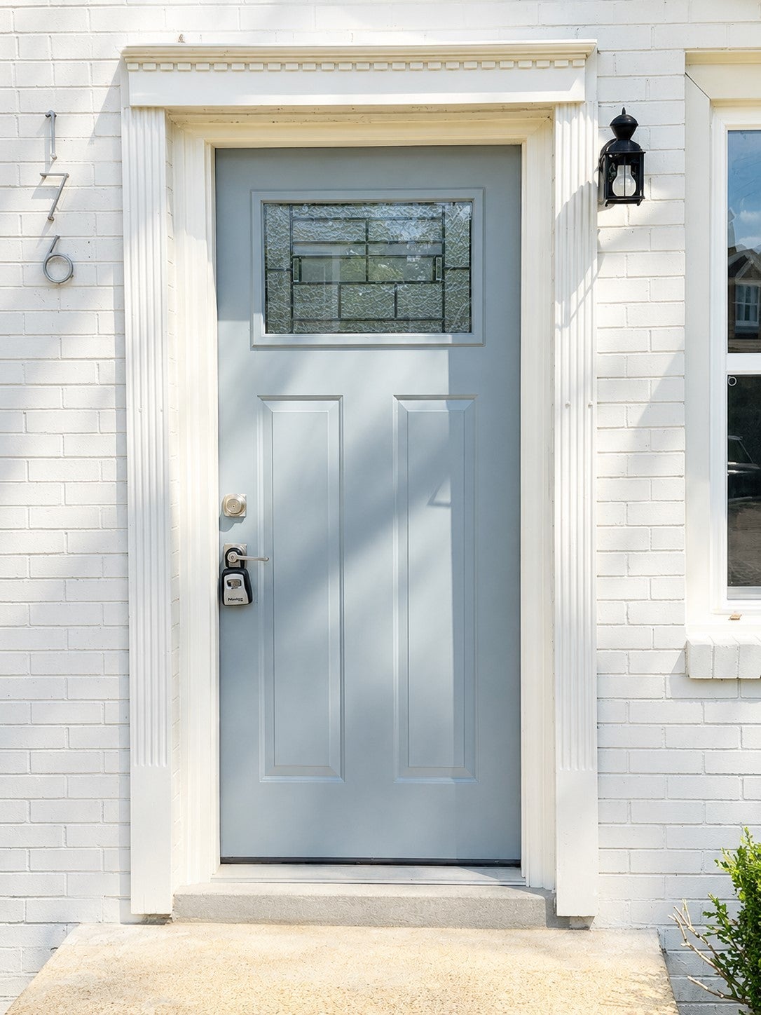 176 Rural Ave