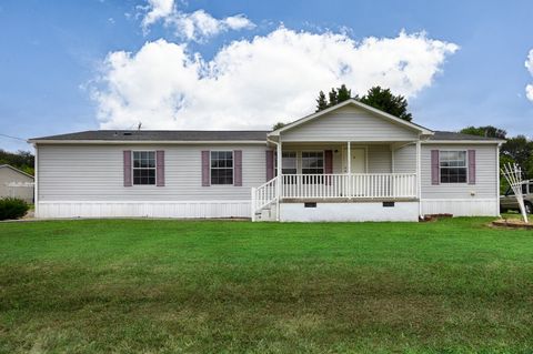 27240 Oak Crest Dr Athens AL 35613