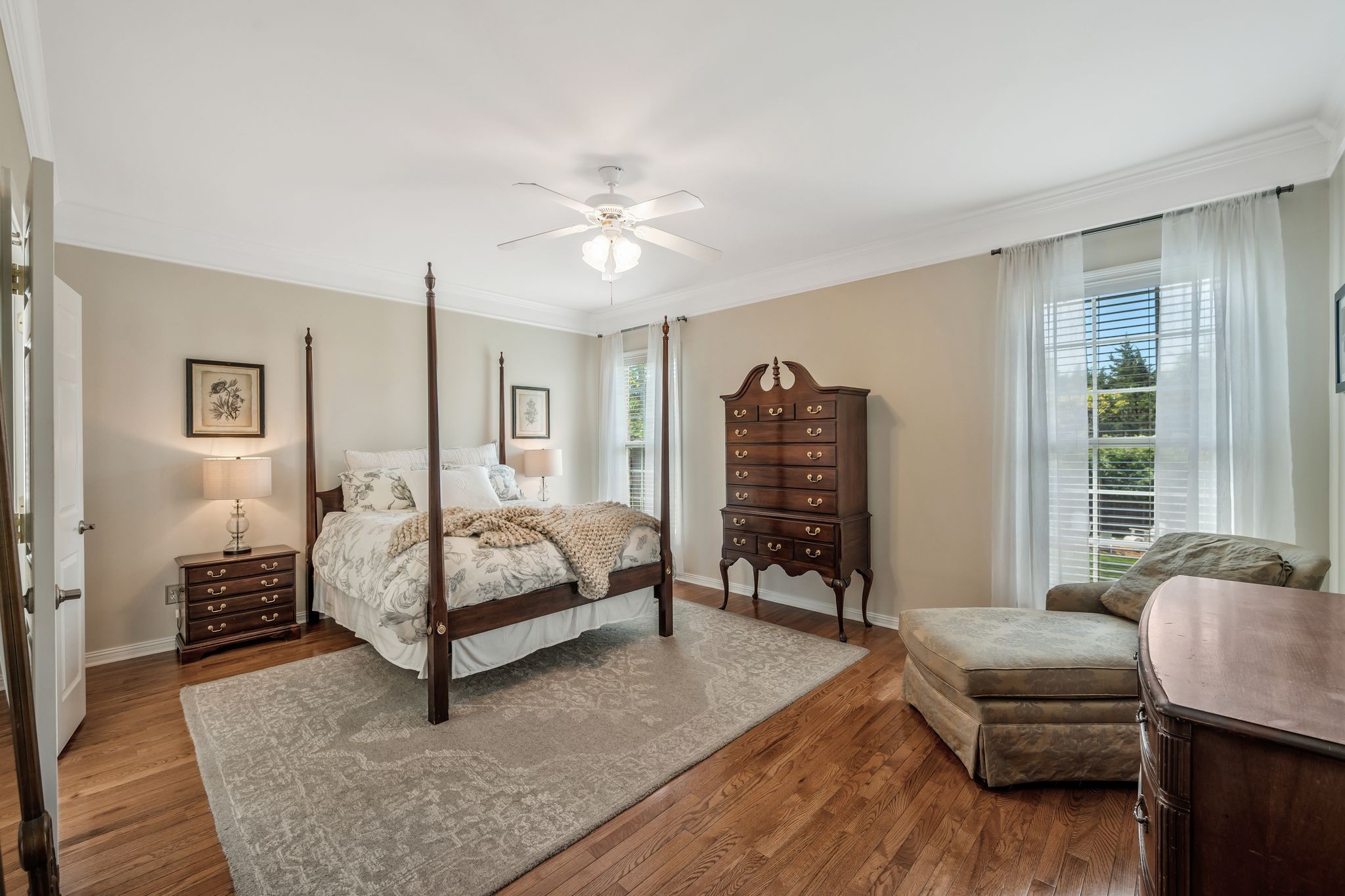 5616 Cedar Rock Dr