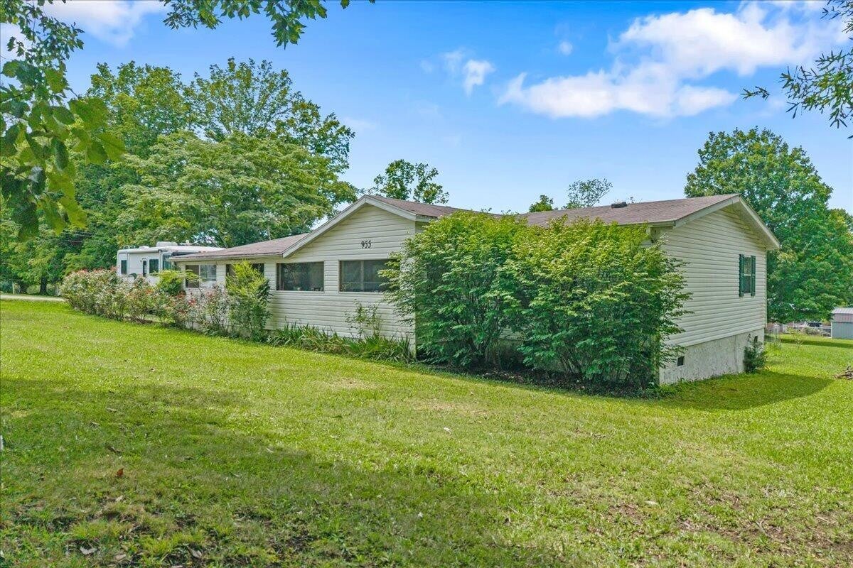 955 N Main Street