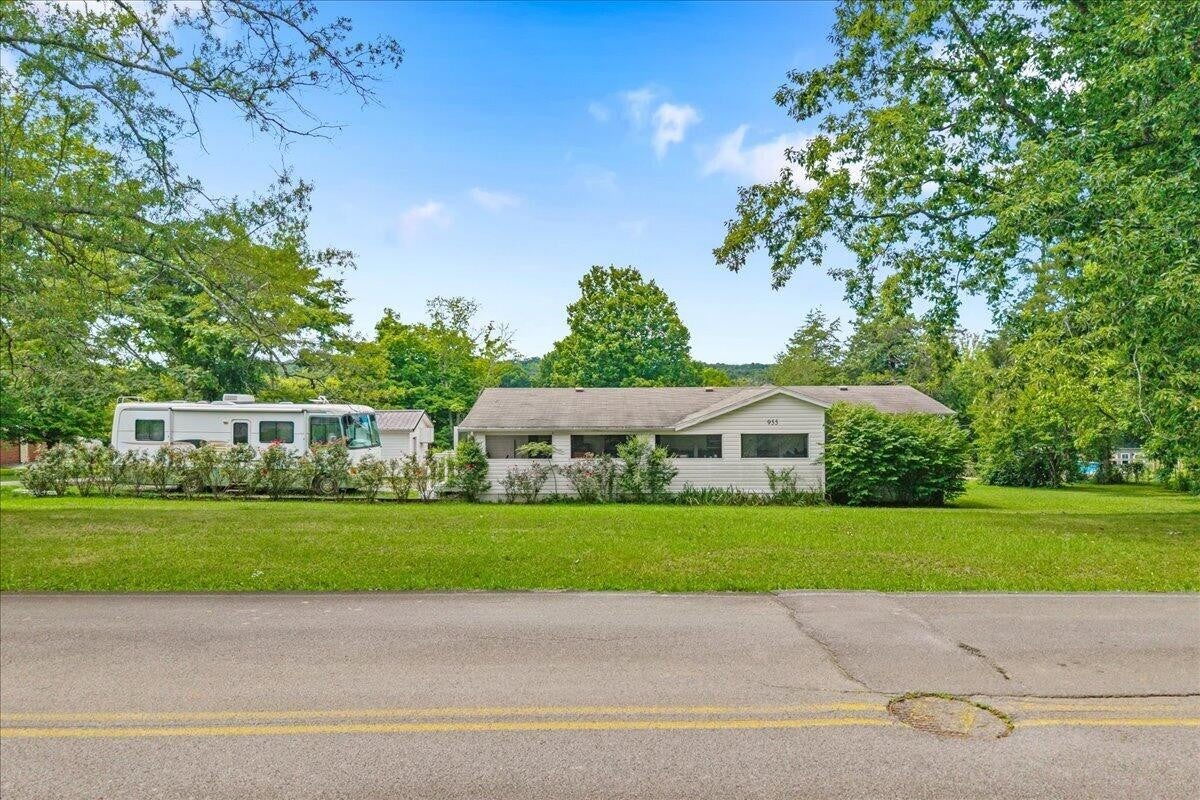 955 N Main Street