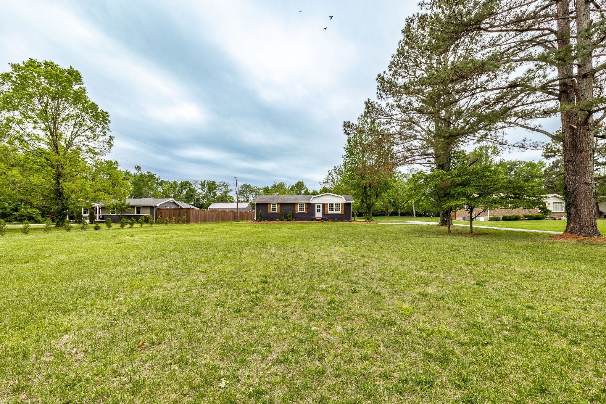 7608 Gerald Dr