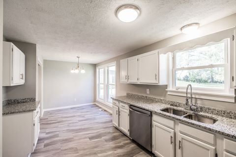 106 Harsh Ln Castalian Springs TN 37031
