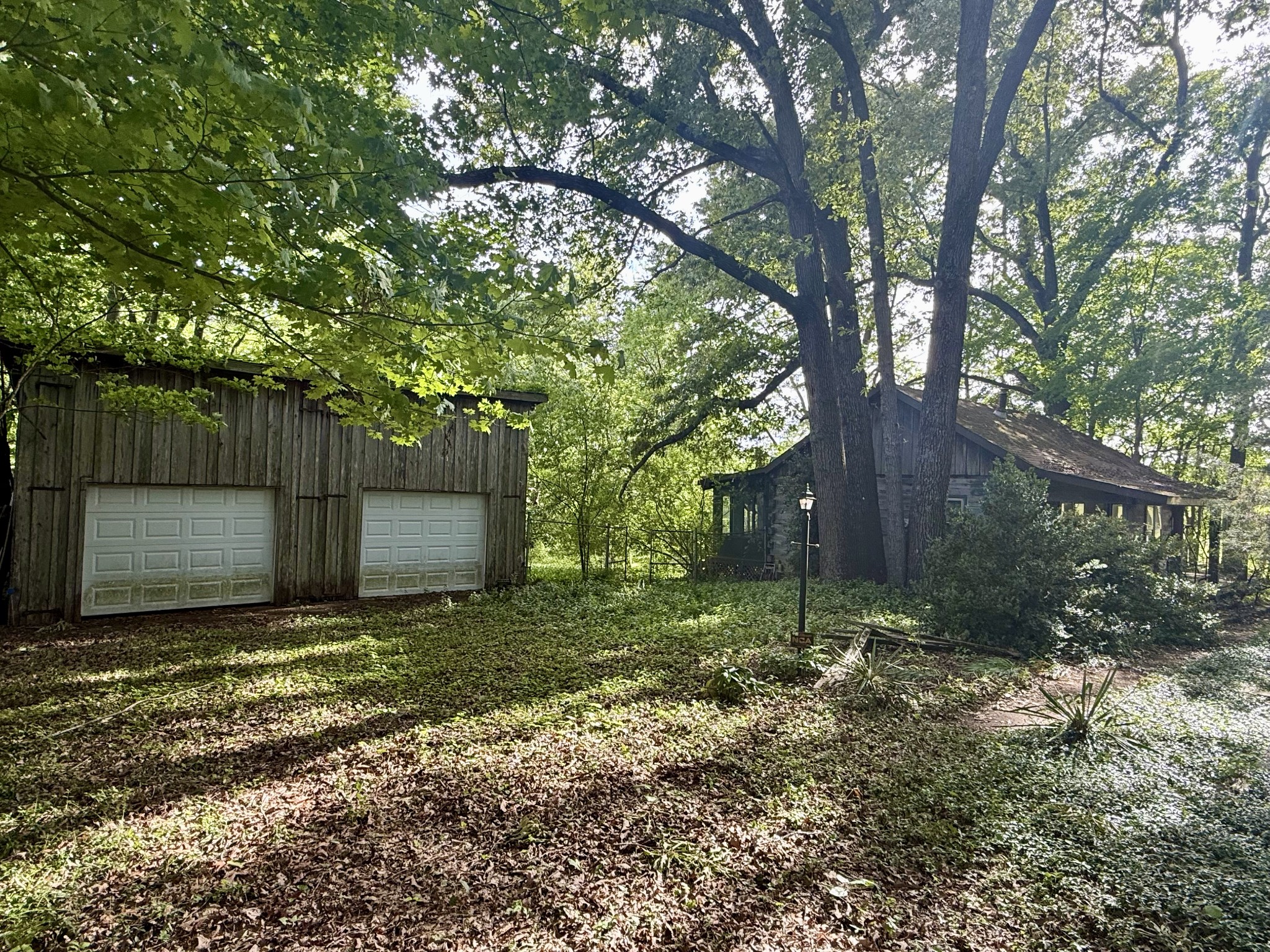 100 Dowlen Ln
