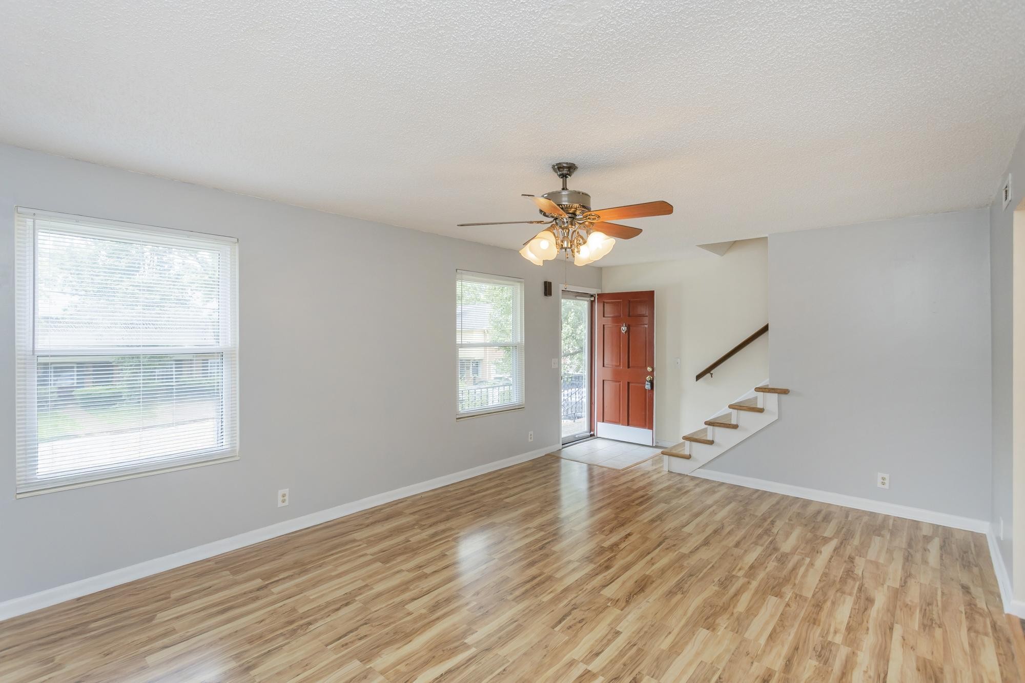 5510 Country Dr 71