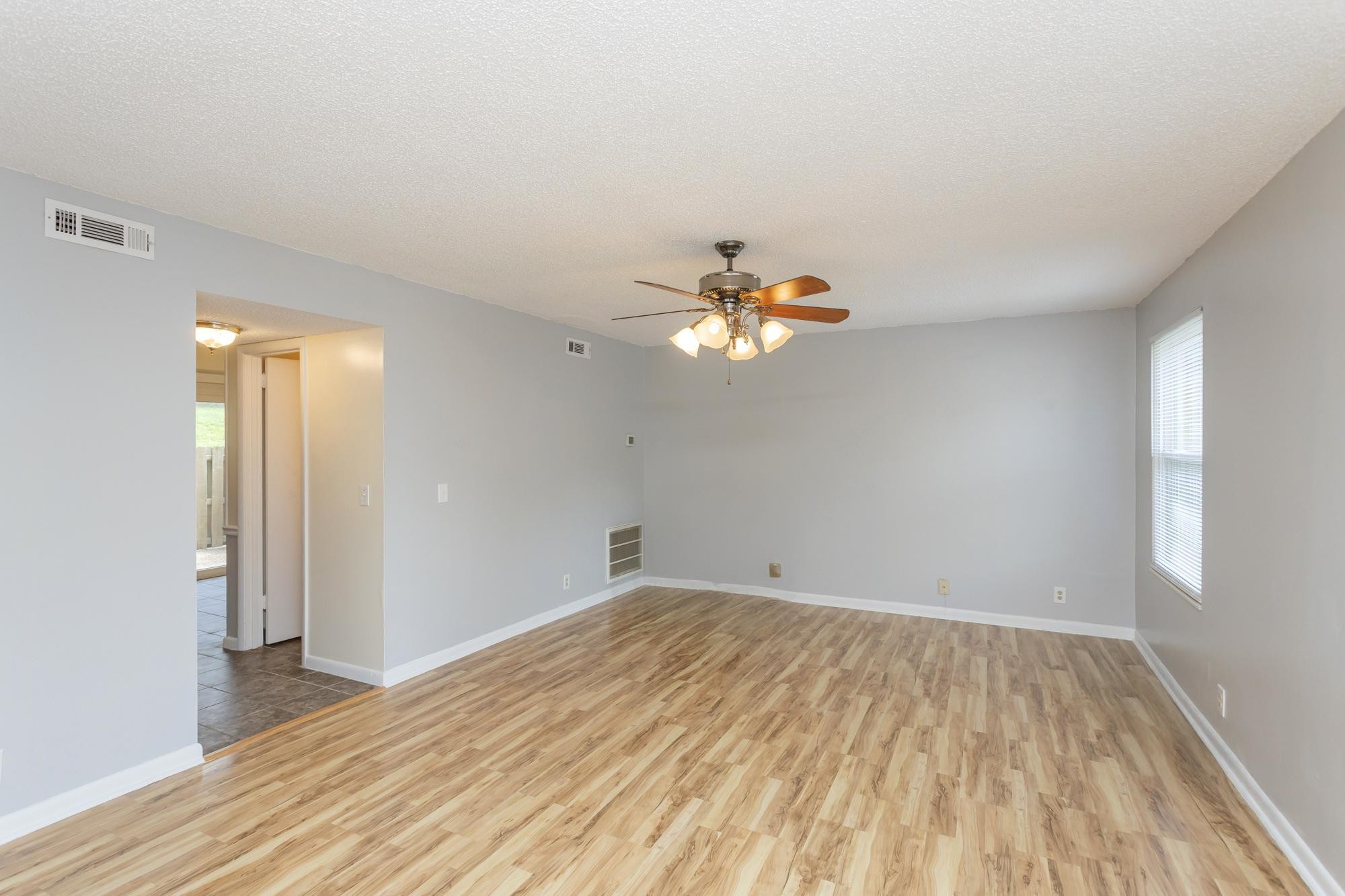 5510 Country Dr 71