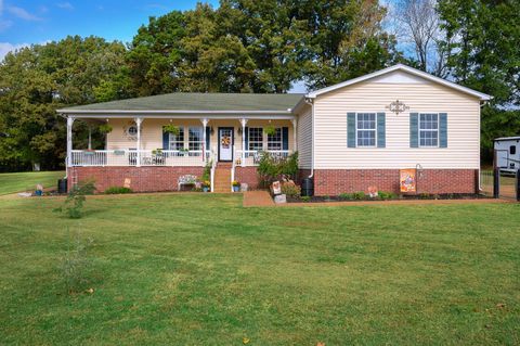221 McKenzie Ln Summertown TN 38483
