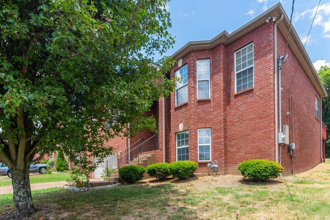 5112 Morningwood Ln