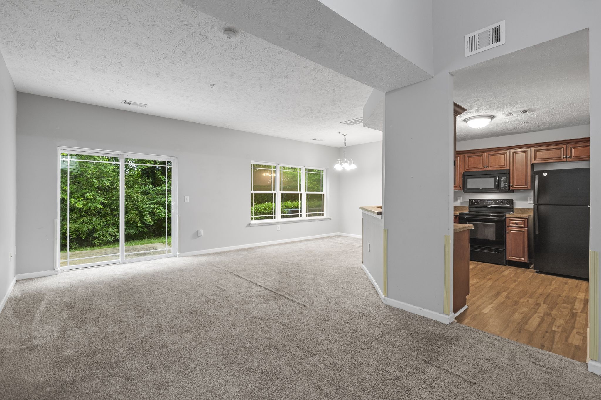 1096 Somerset Springs Dr