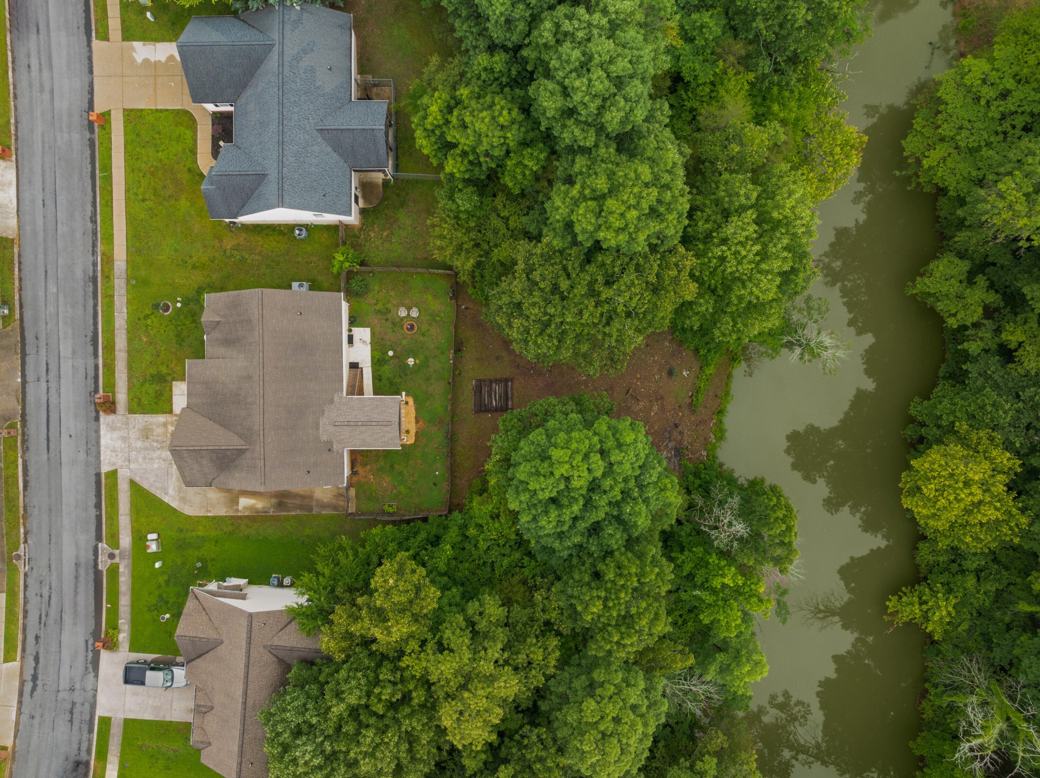 562 Bluff View Drive
