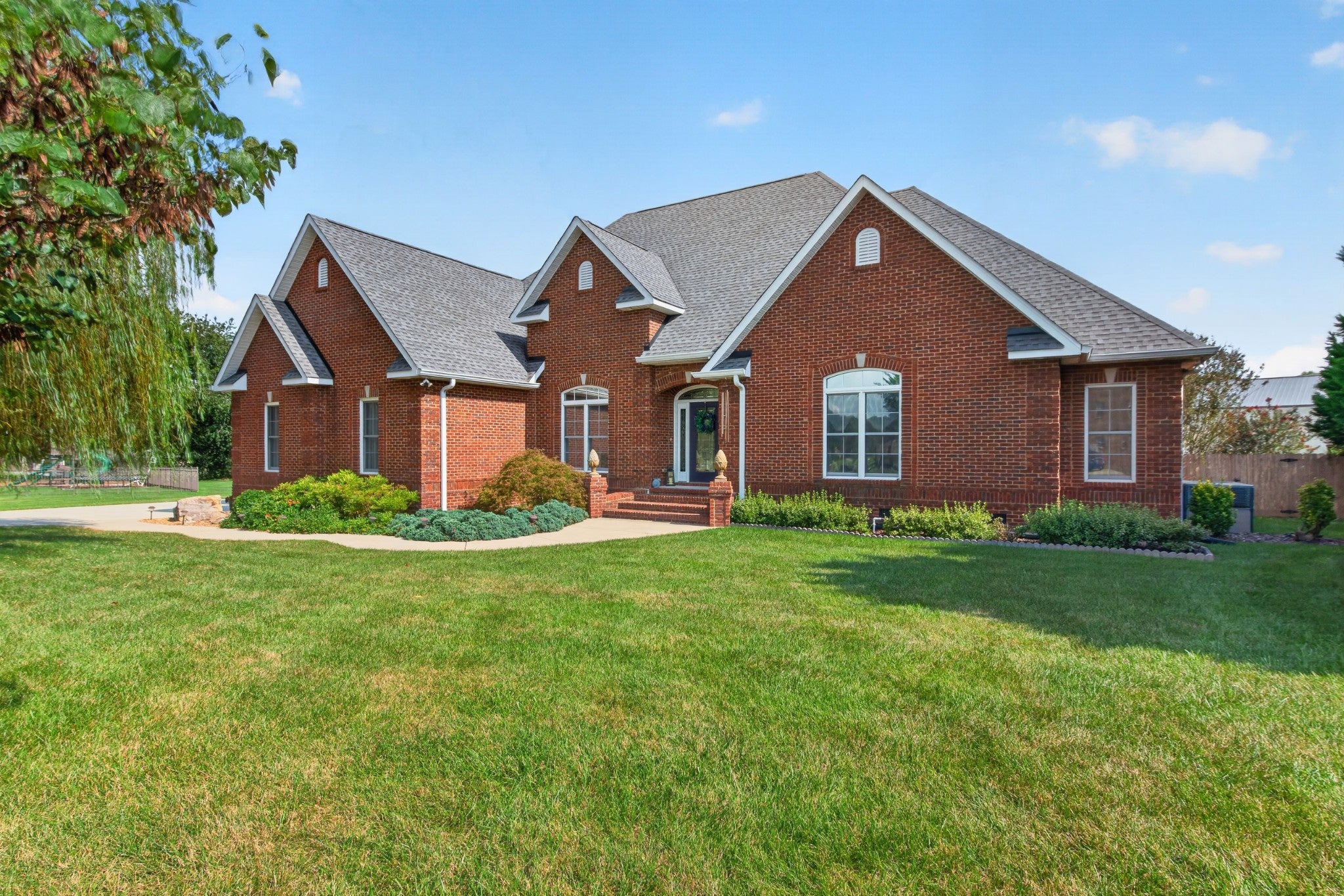 413 Settlers Trce