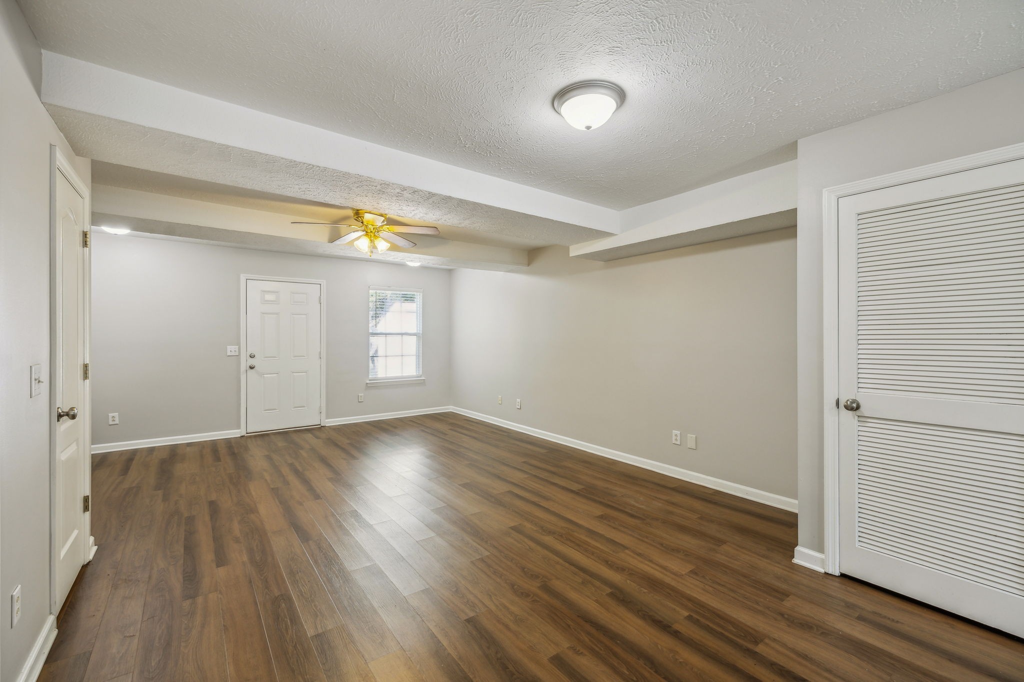 1625 Center Pointe Dr