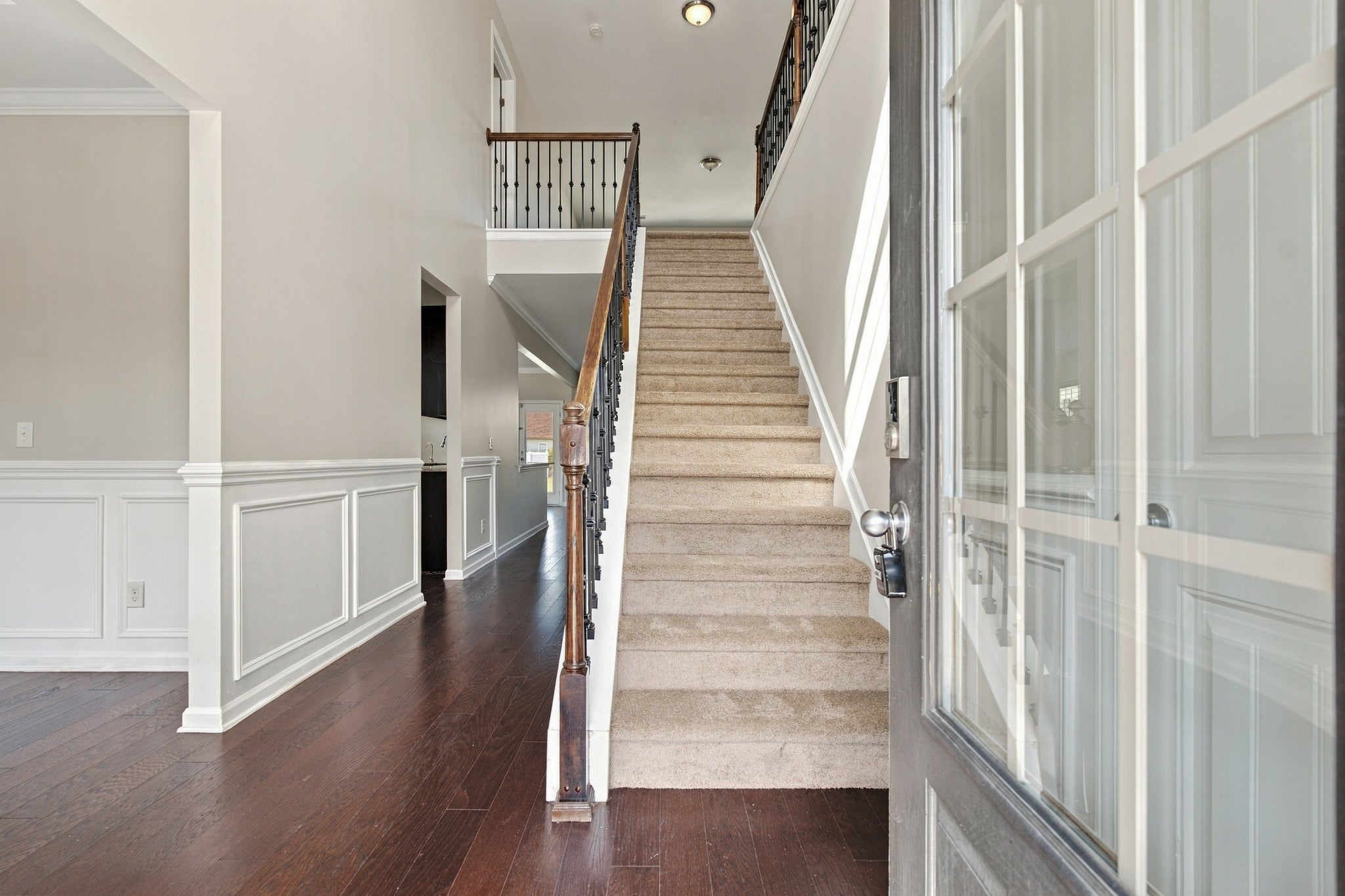 923 Lunette Dr