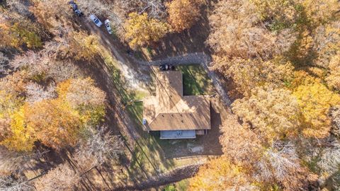 Photo of 2411 Keazey Hollow Rd, Waynesboro, TN 38485 (MLS # 3224751)