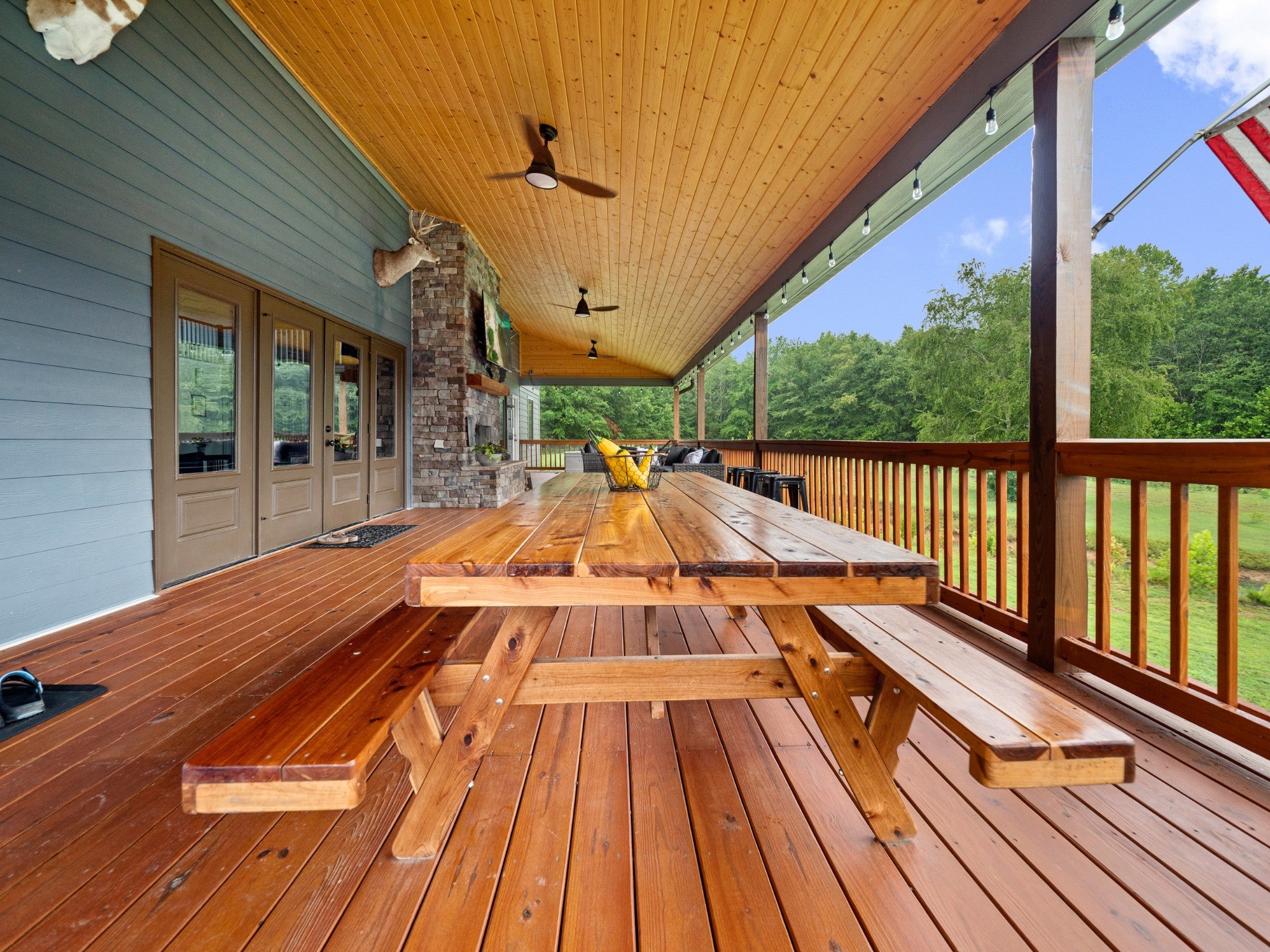 3545 Binkley Rd