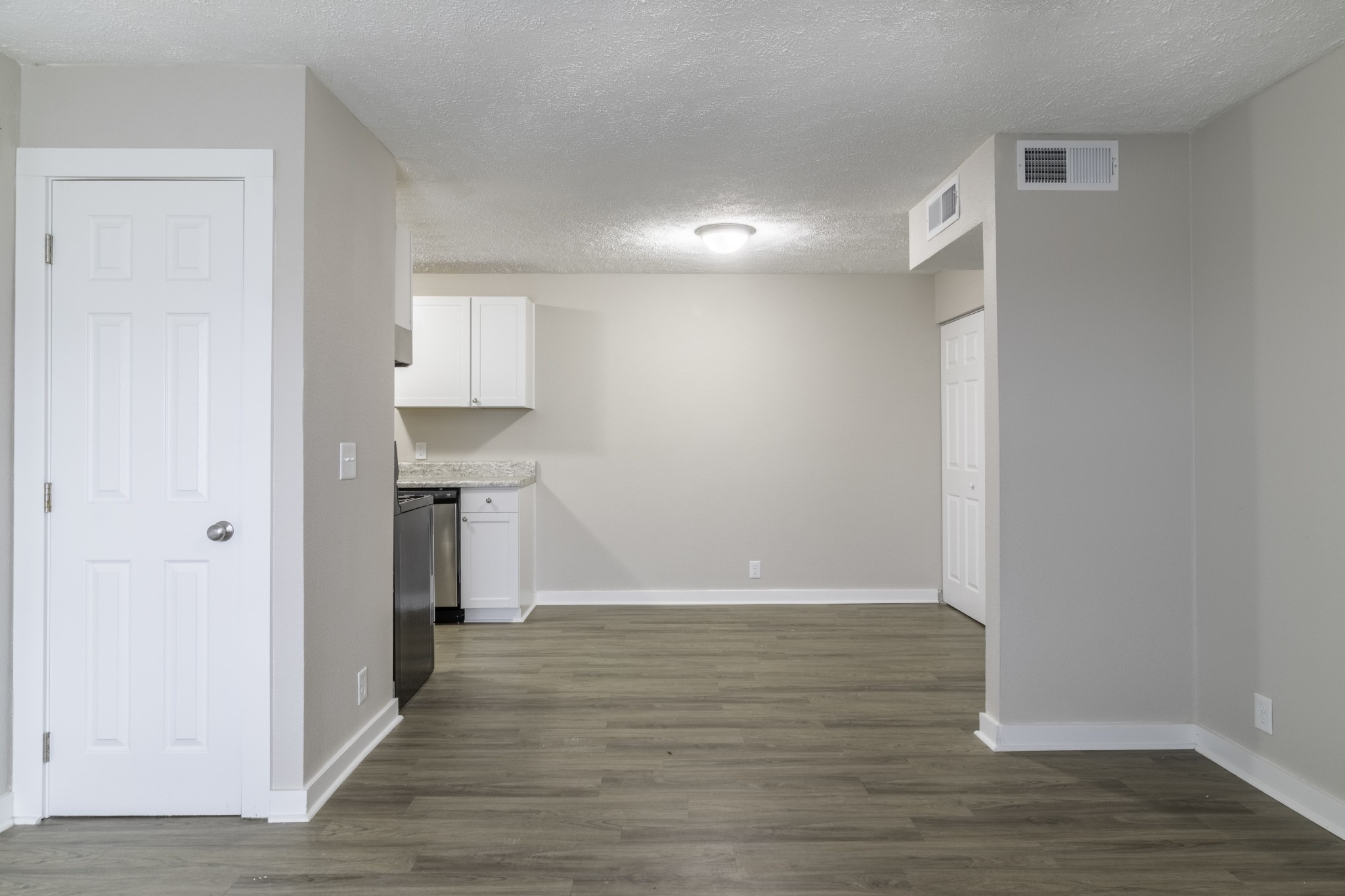 121 Kingsridge Dr 21