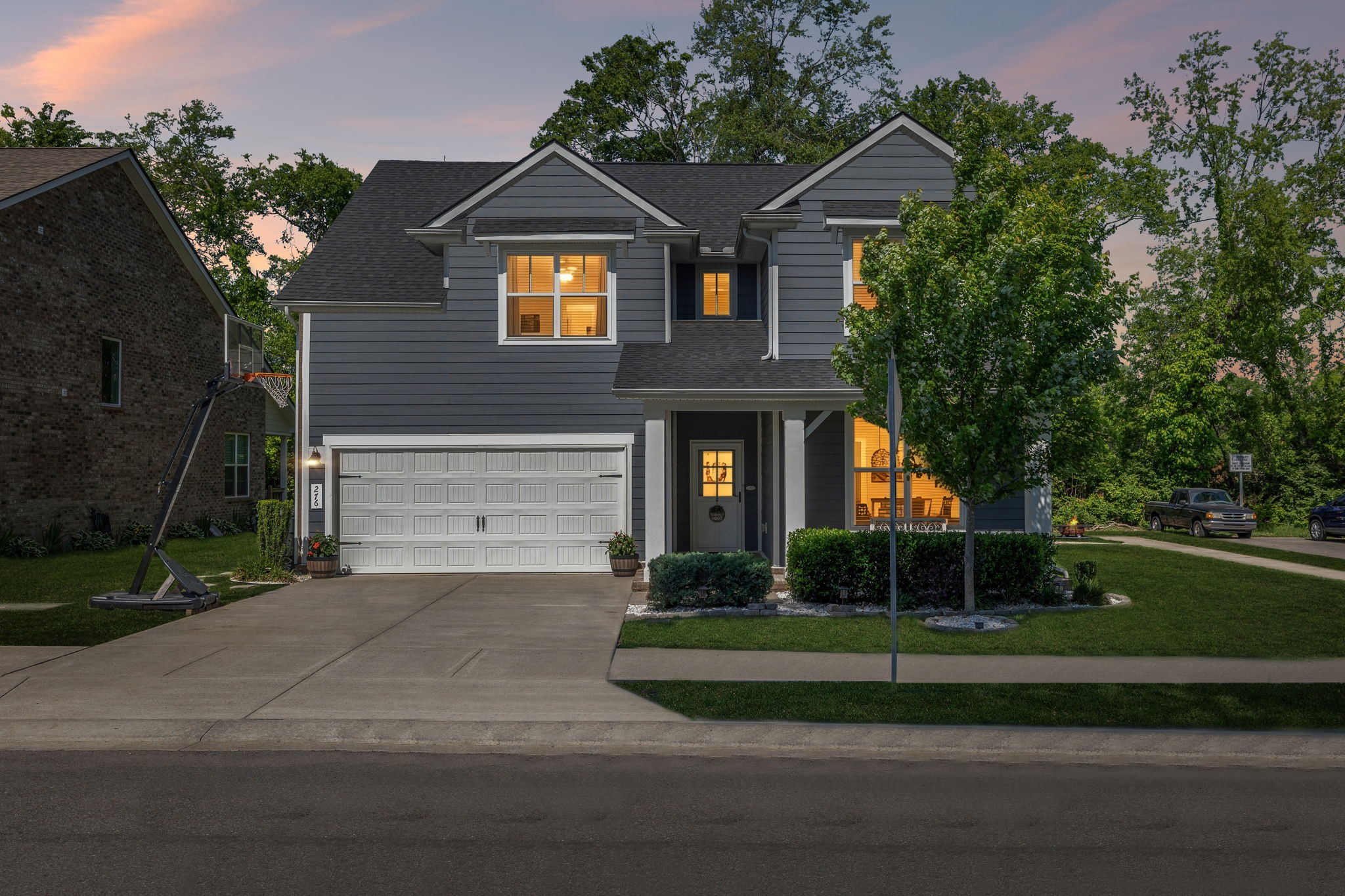 276 Griffin Ln