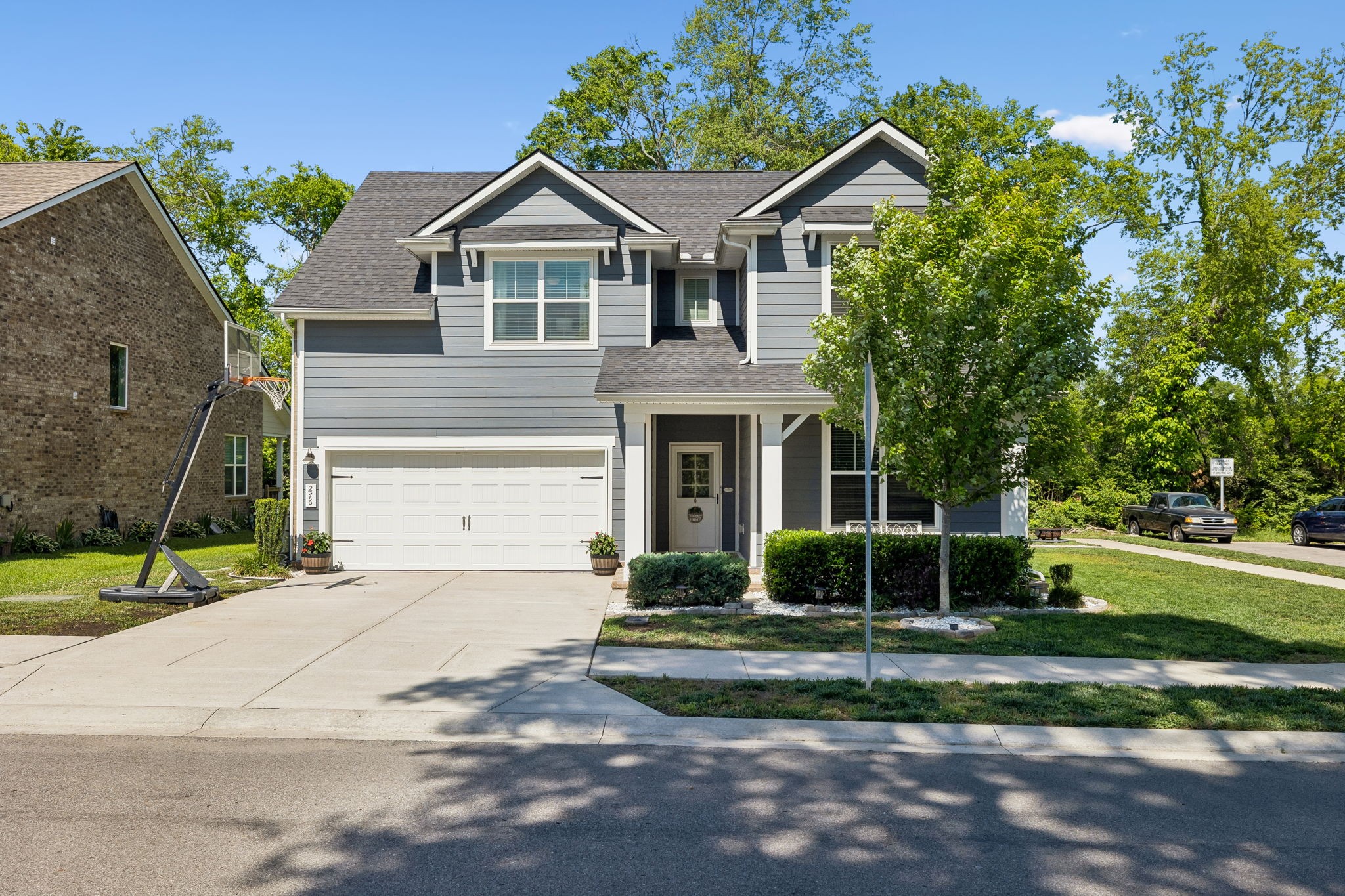 276 Griffin Ln