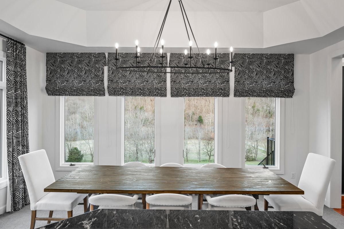 7478 River Road Pike