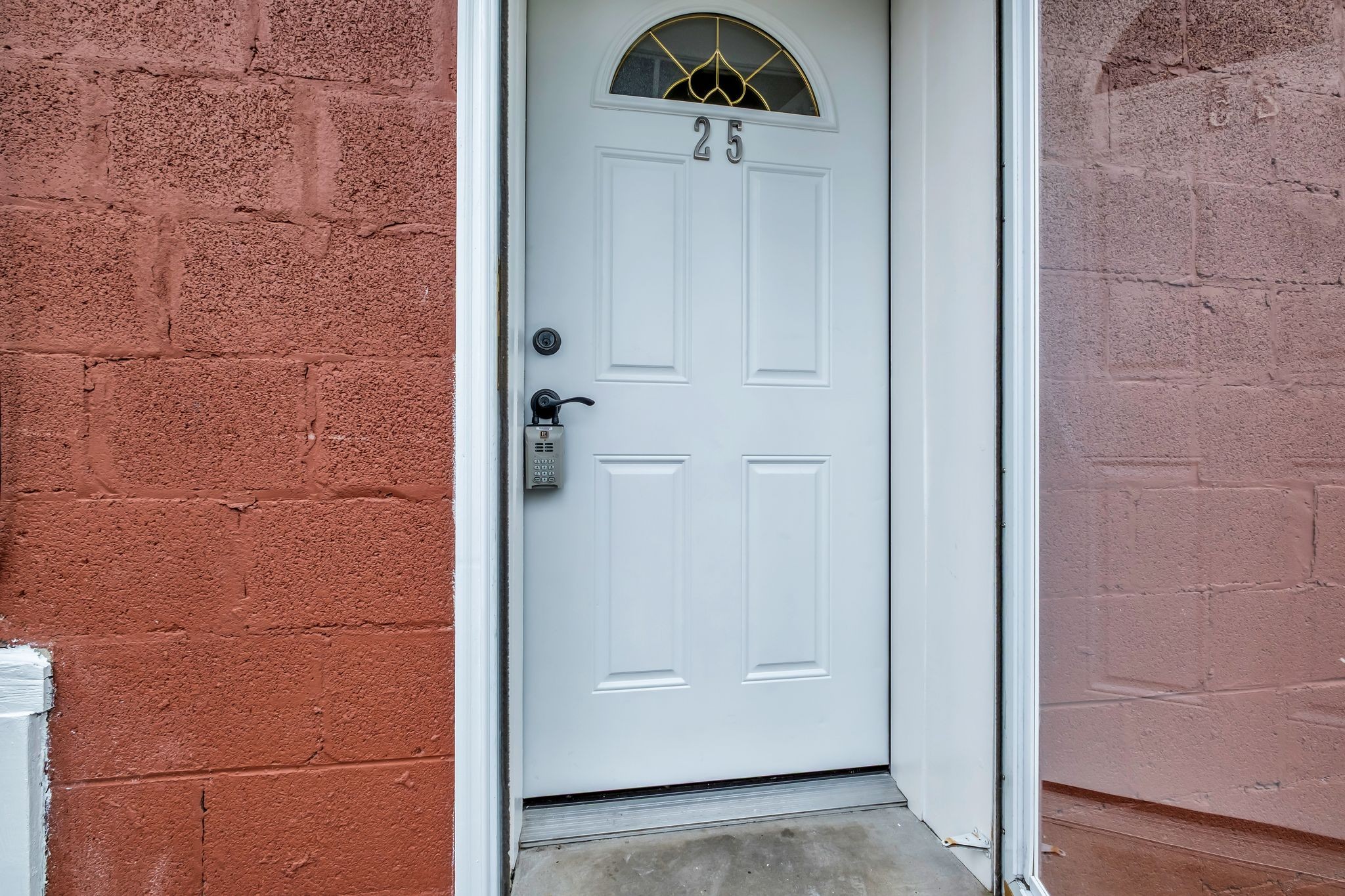 1112 Clifton Ln 25