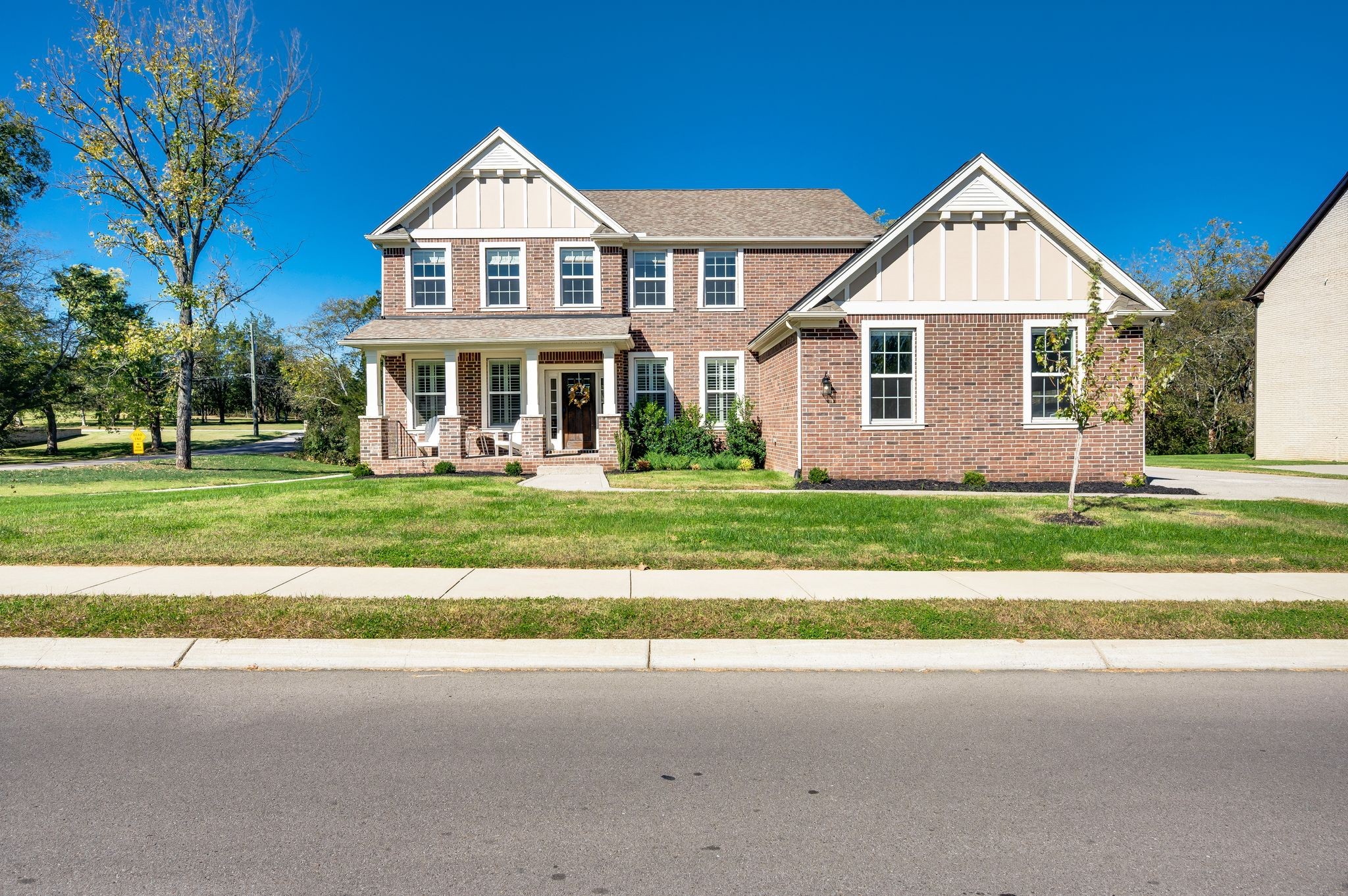 3009 Oxford Dr