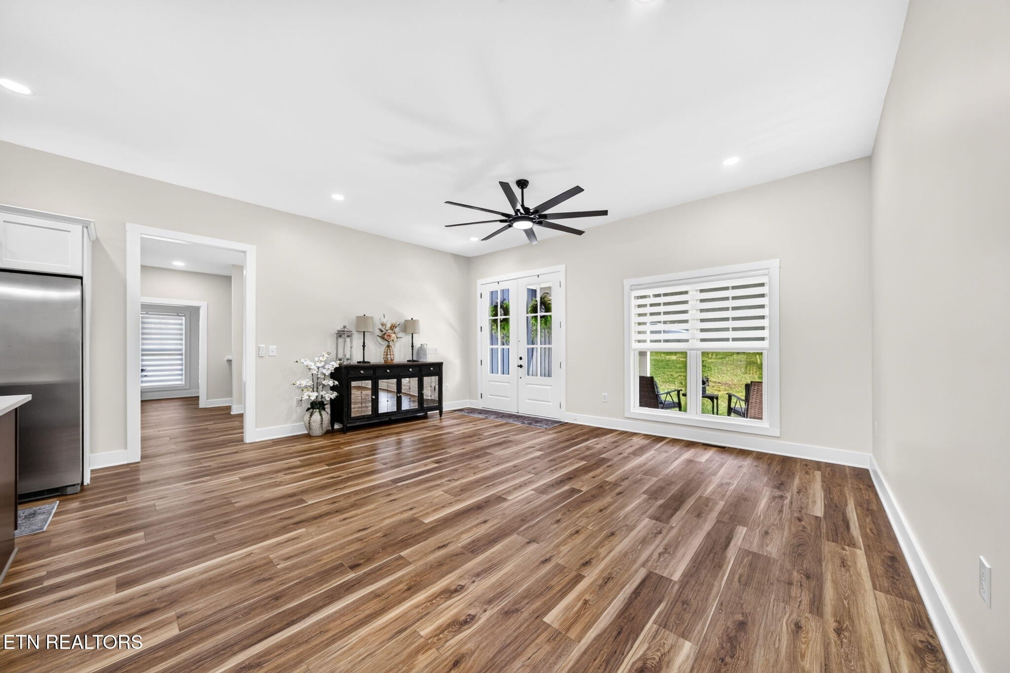 371 W Meadow Creek Rd