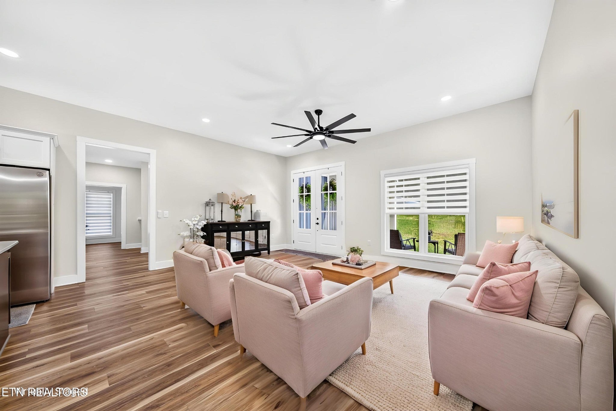 371 W Meadow Creek Rd