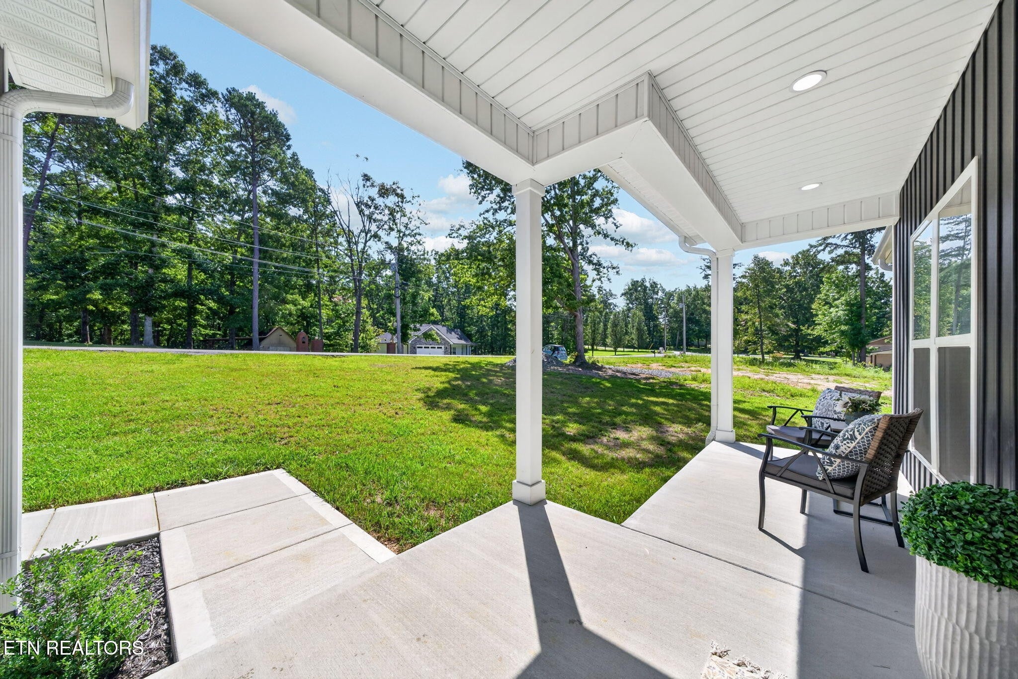 371 W Meadow Creek Rd