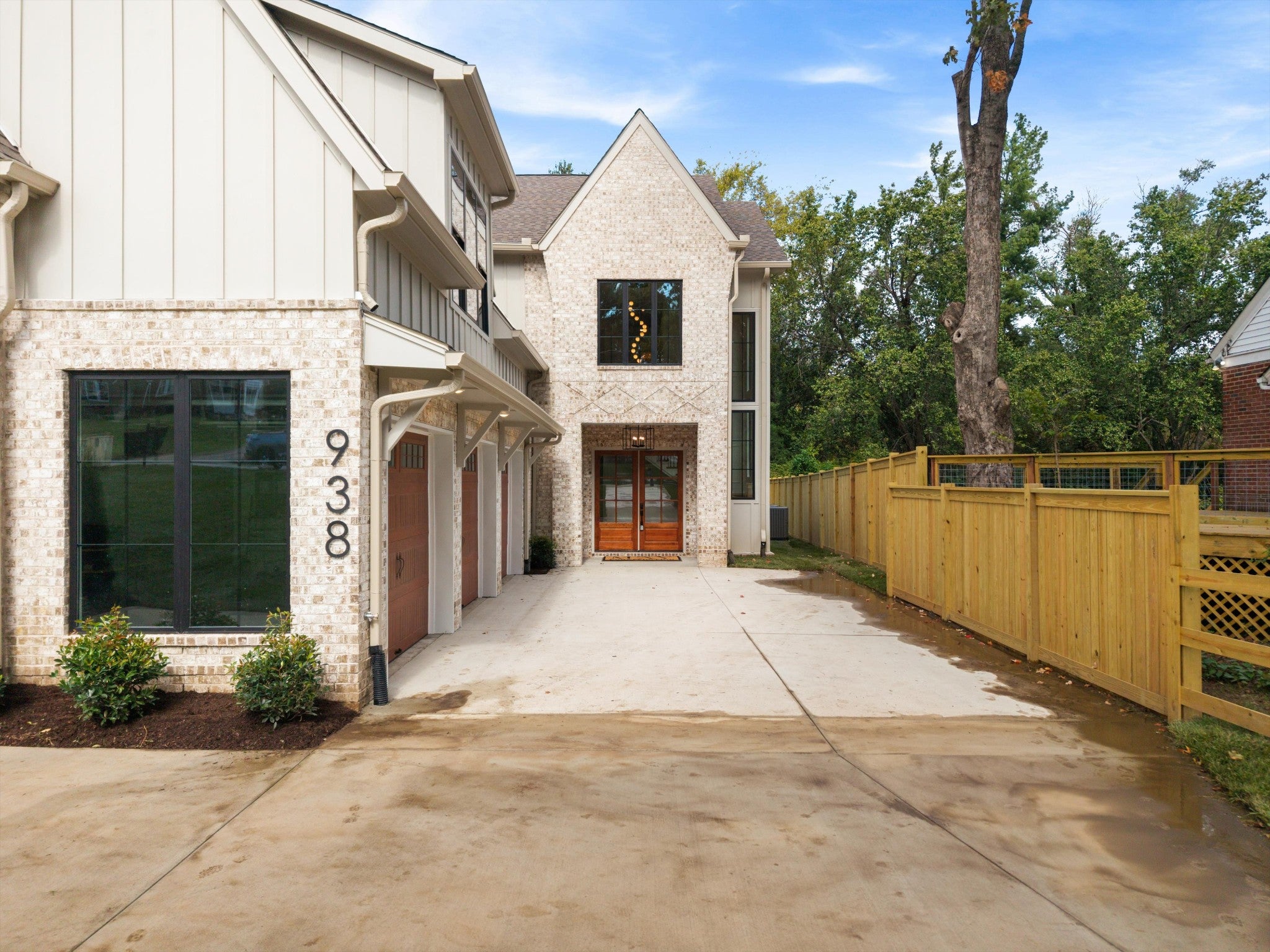 938 Battlefield Dr